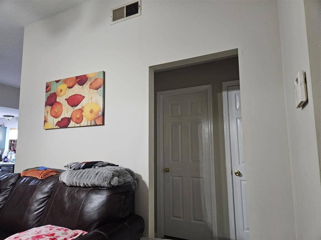 A Quiet Room with Full Bath