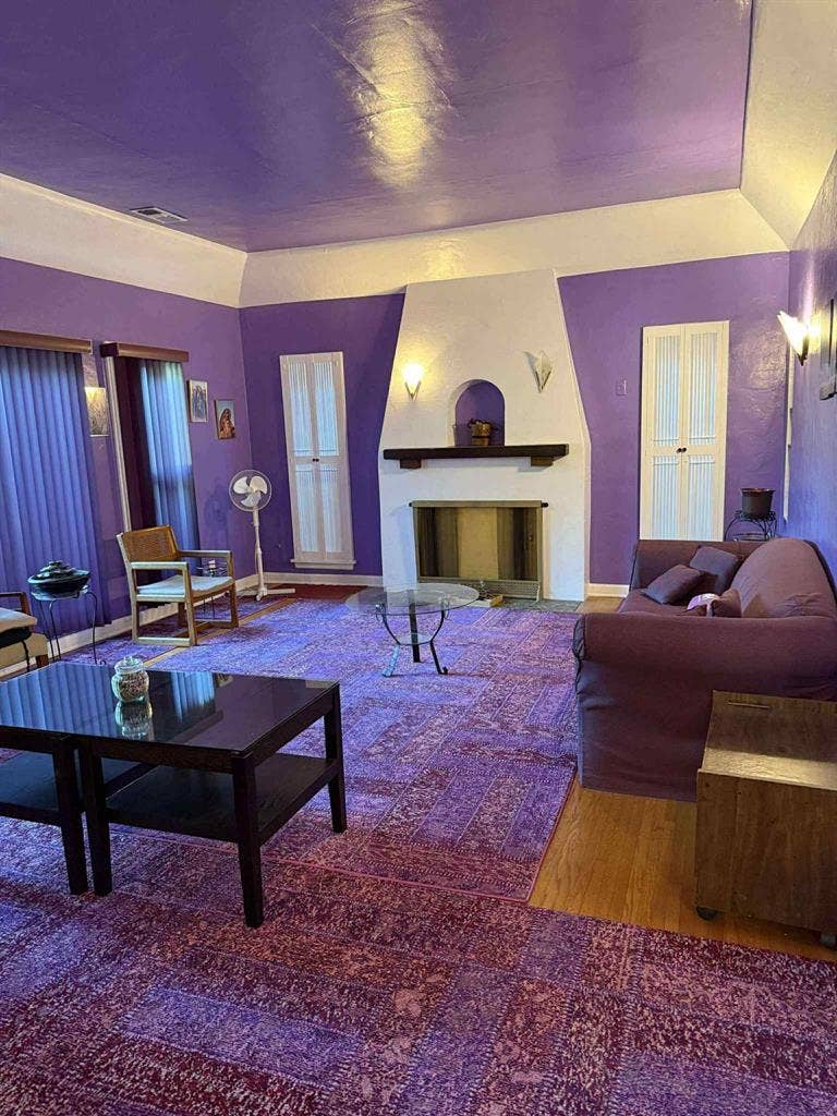 Private room- Noho Arts District