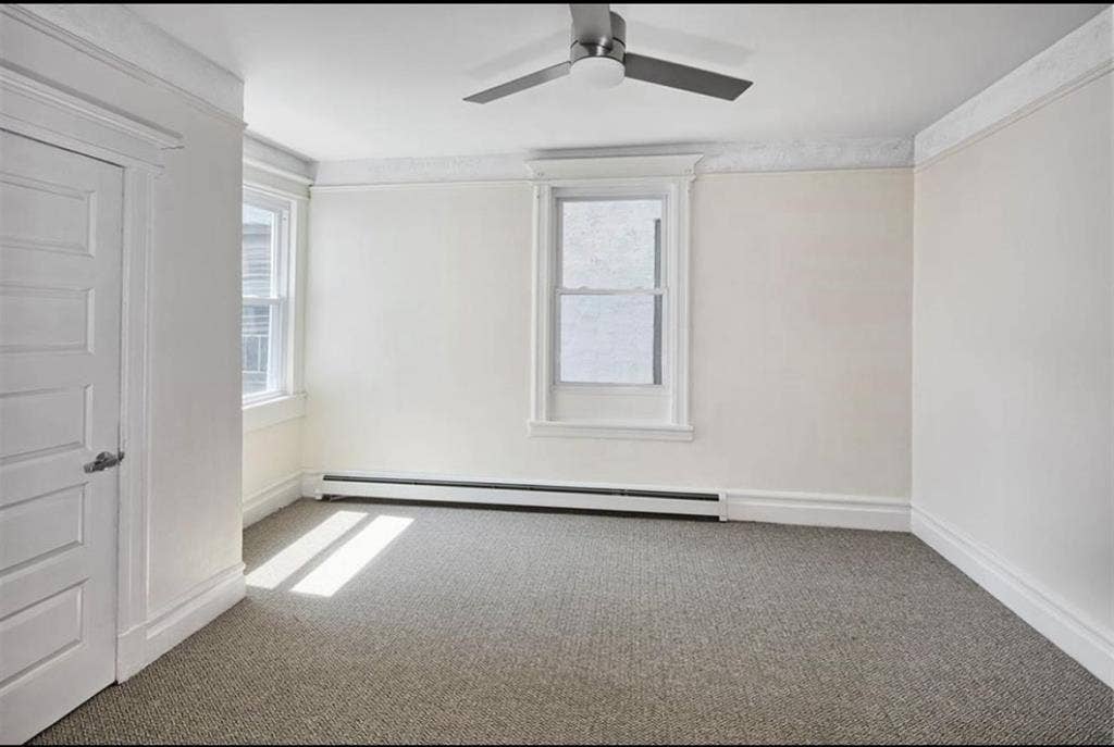 Jersey City Room Plus Storage Space