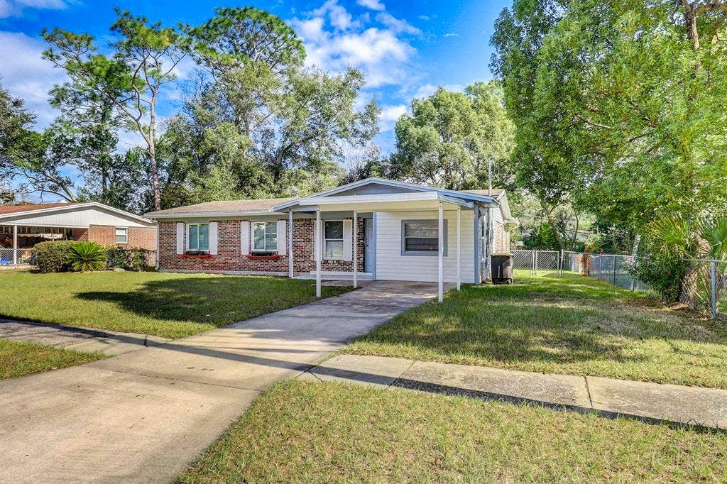 8 BR in Jacksonville