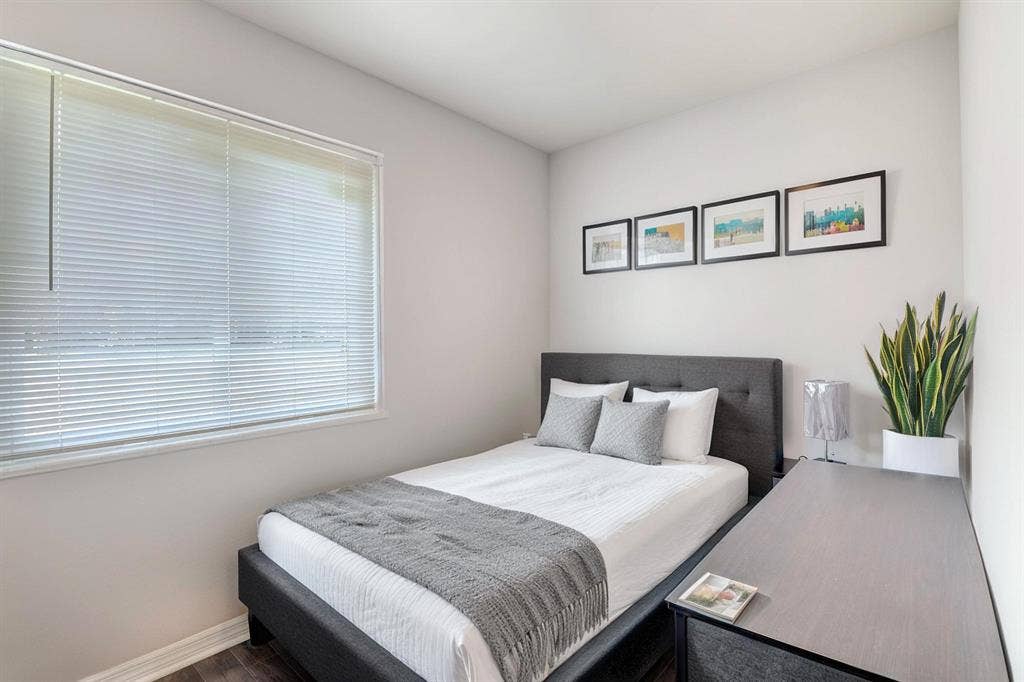 8 BR in Jacksonville