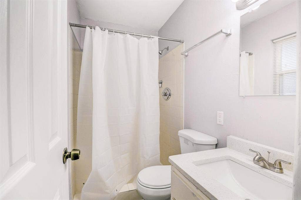 8 BR in Jacksonville