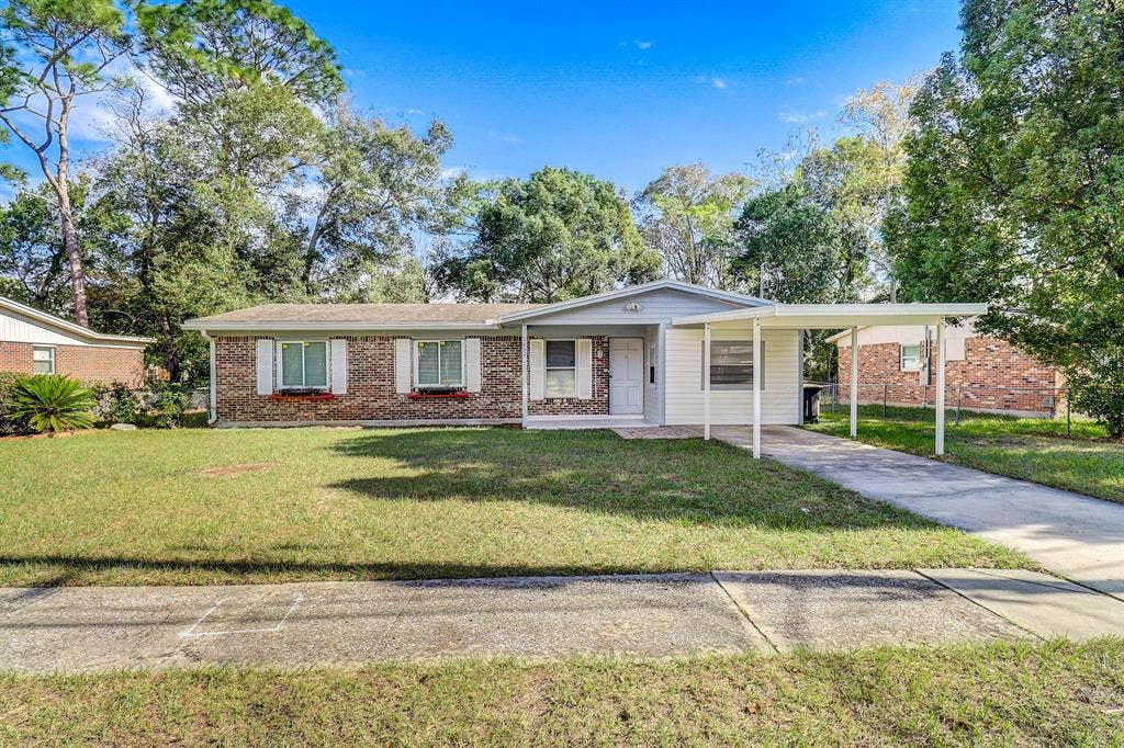 8 BR in Jacksonville