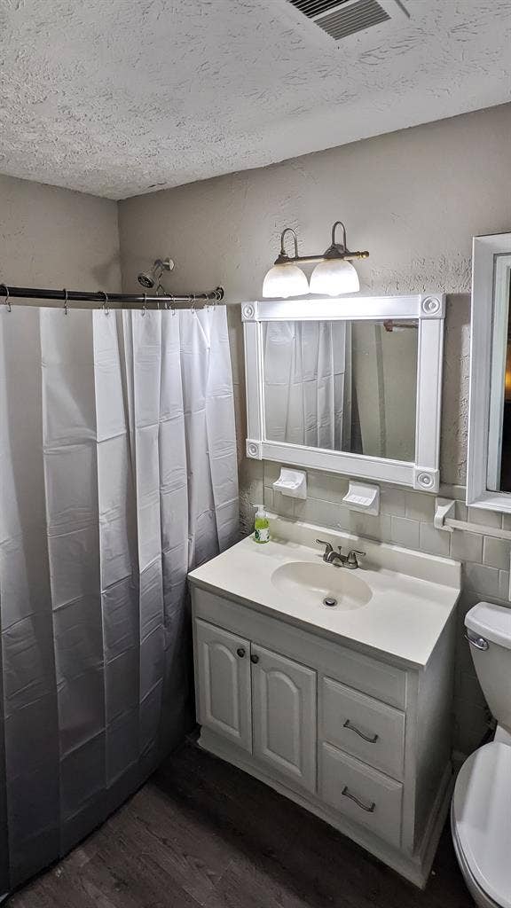 4 BR in Snellville