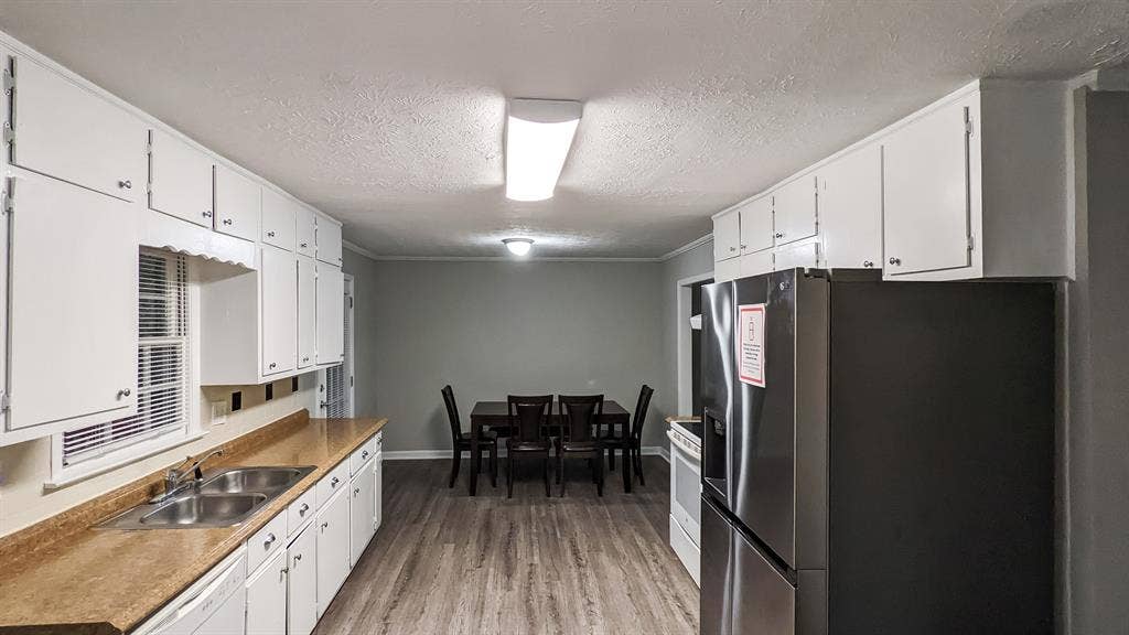 4 BR in Snellville