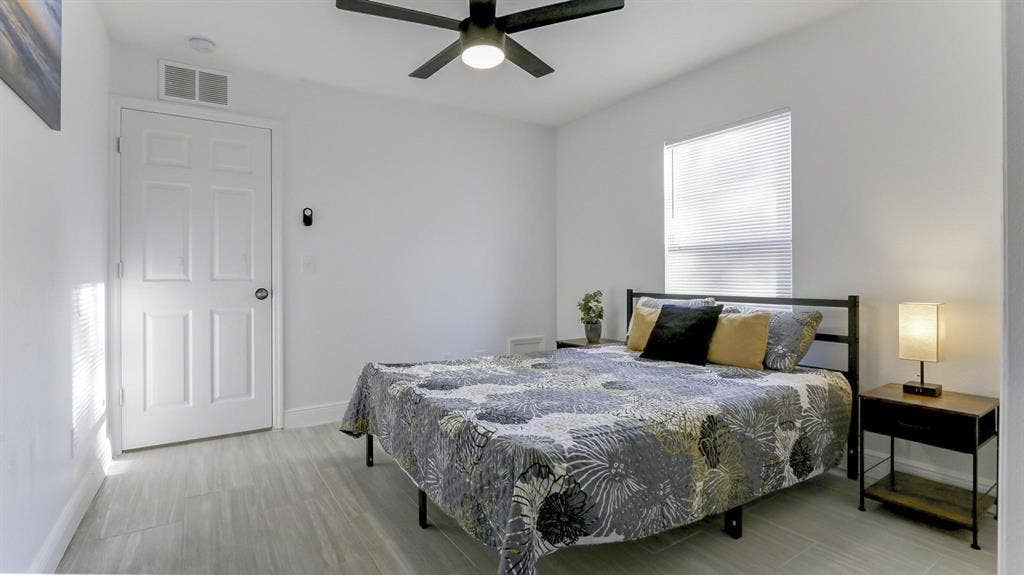 4 BR in Tampa