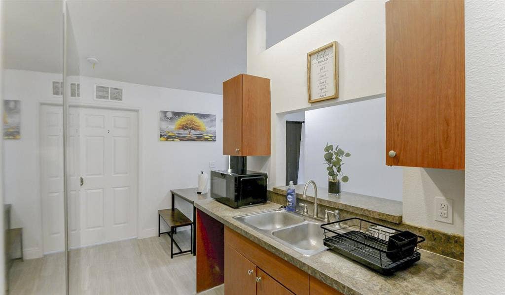 4 BR in Tampa