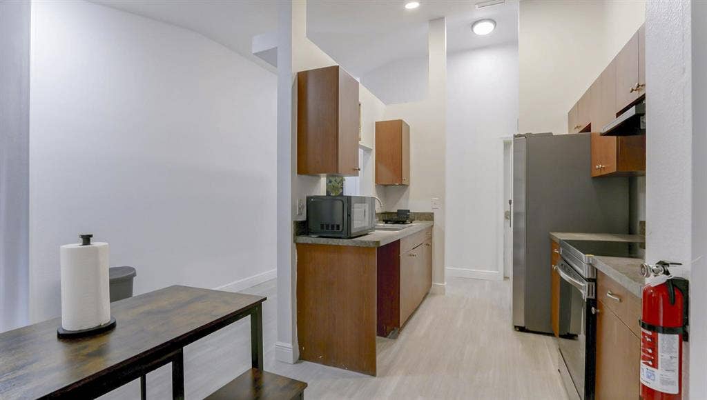 4 BR in Tampa