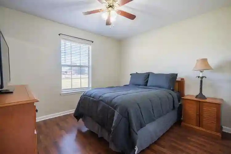 4 BR in Hinesville