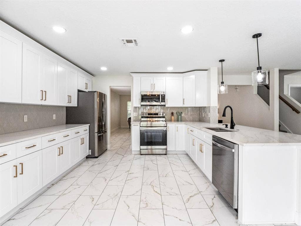 6 BR in Orlando