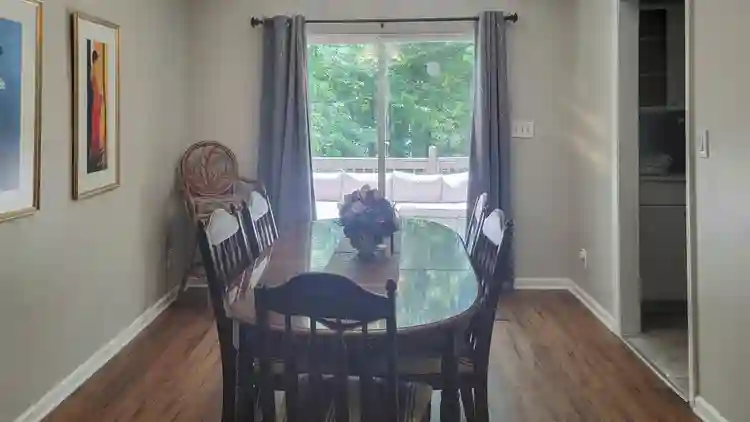 8 BR in College Park