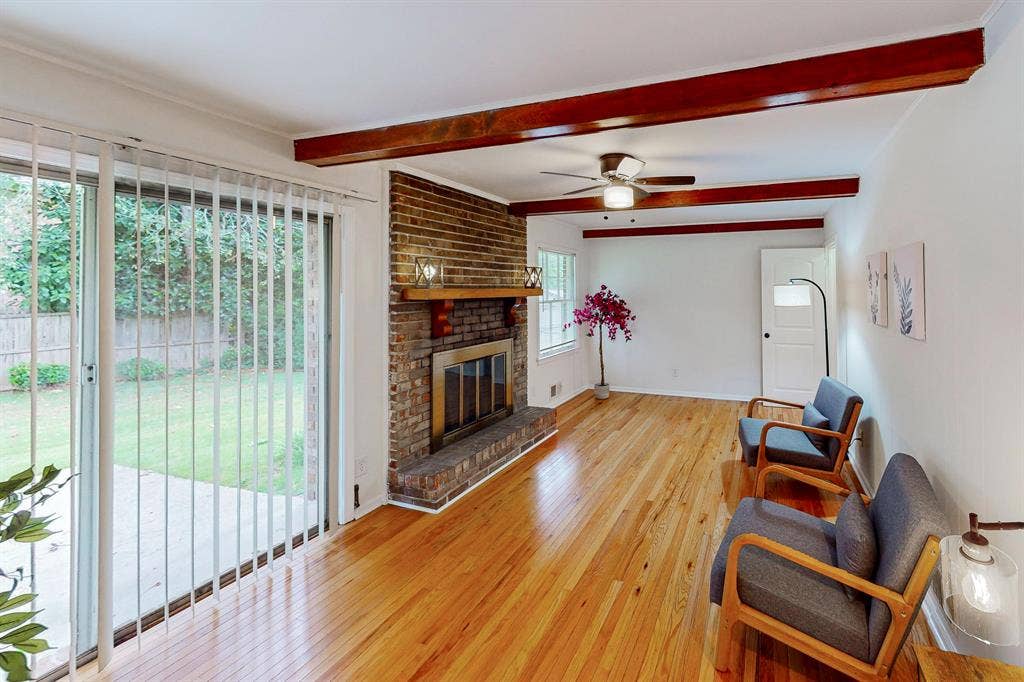 5 BR in Decatur