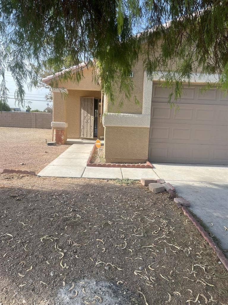 2 BR in Las Vegas