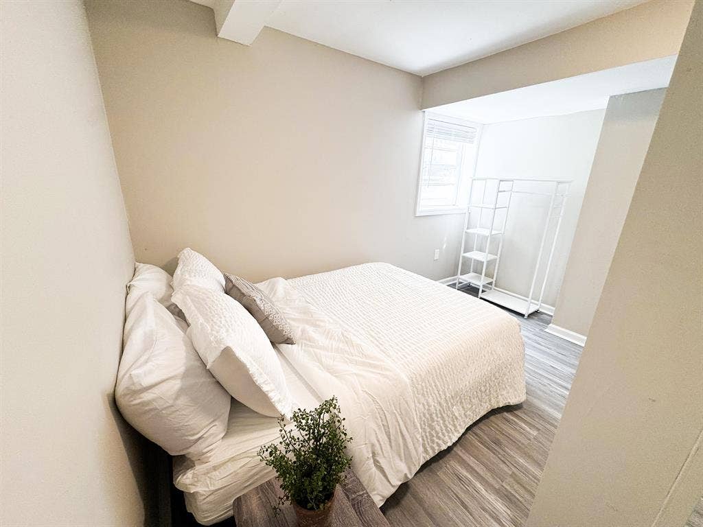 9 BR in Atlanta