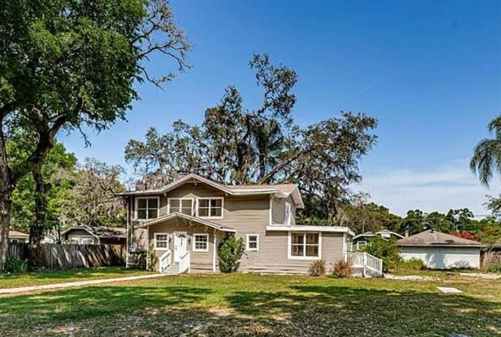3 BR in Tampa
