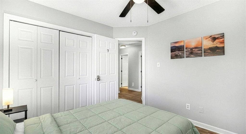 8 BR in Charlotte