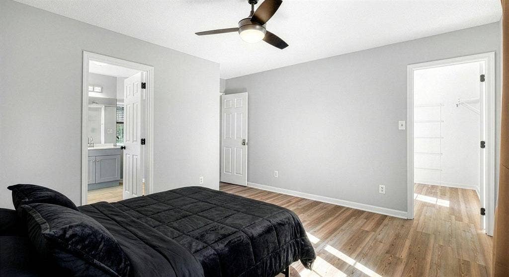 8 BR in Charlotte