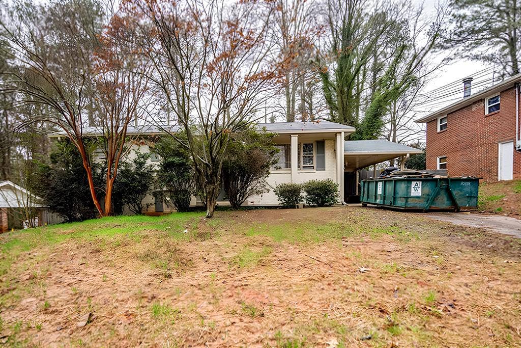 8 BR in Atlanta