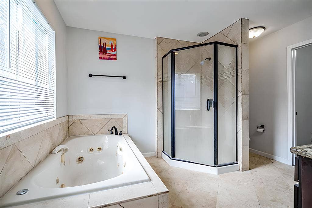 8 BR in Atlanta
