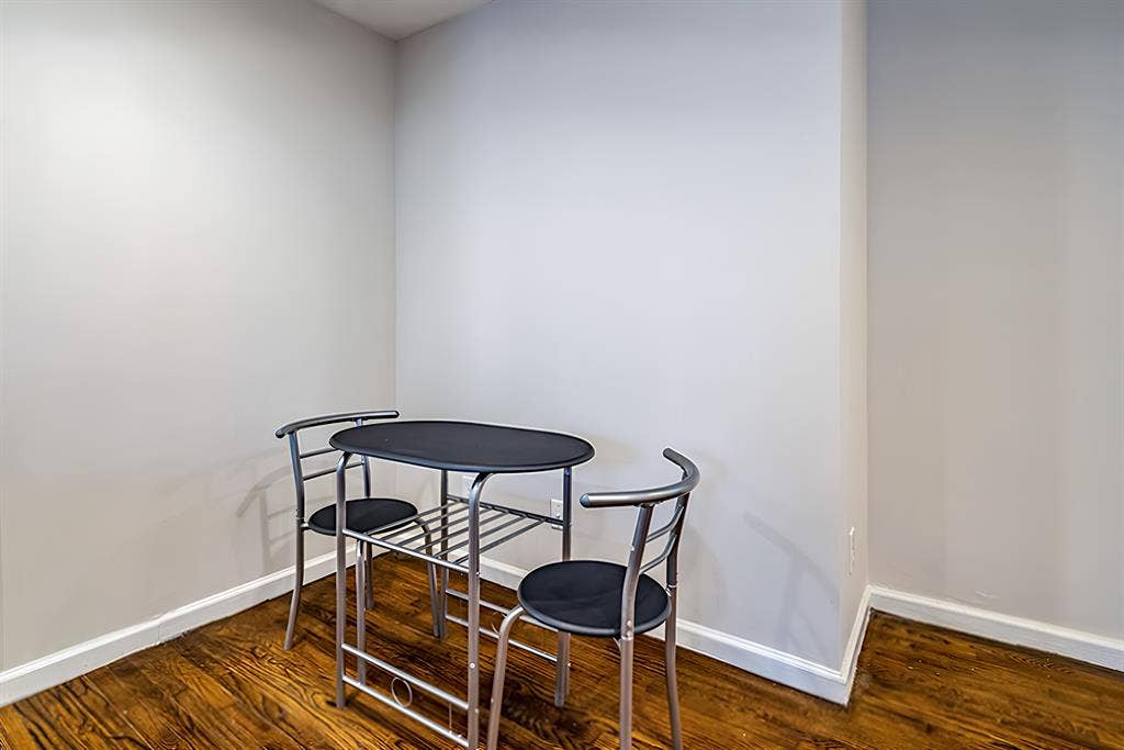 8 BR in Atlanta