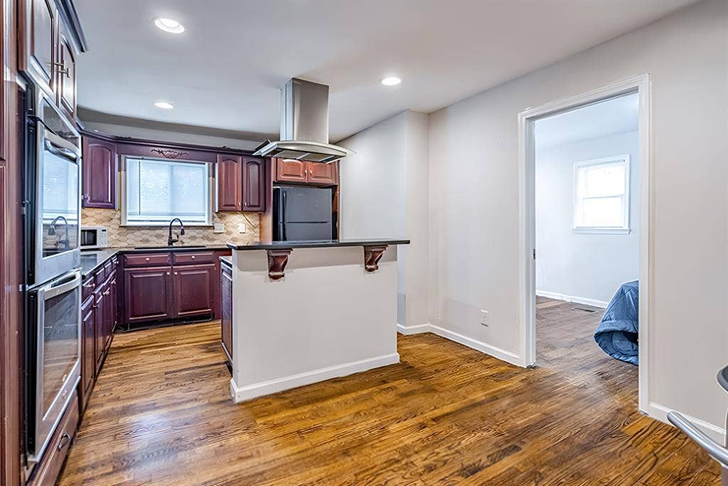 8 BR in Atlanta