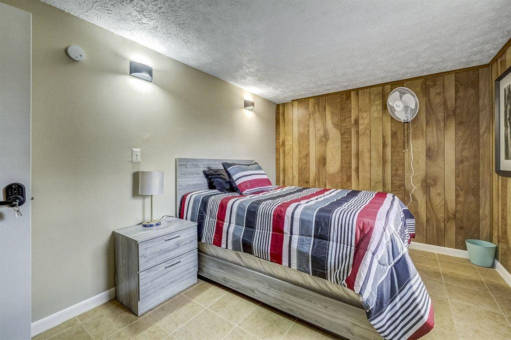 7 BR in Jacksonville