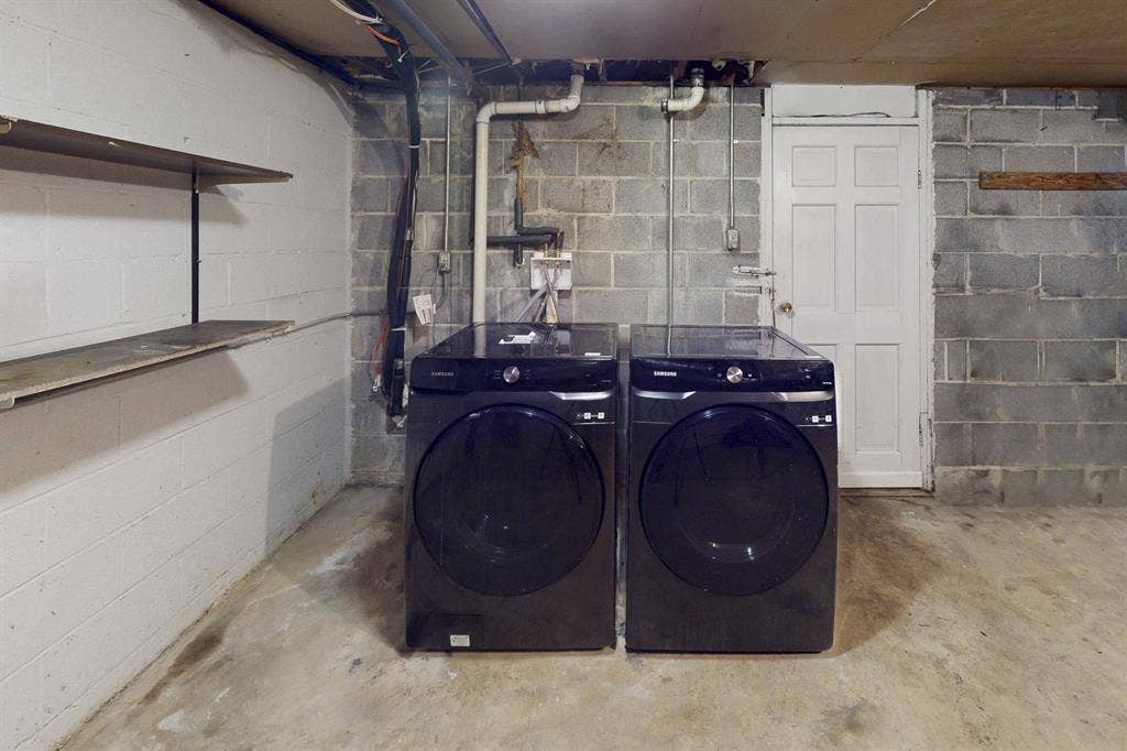 9 BR in Lawrenceville