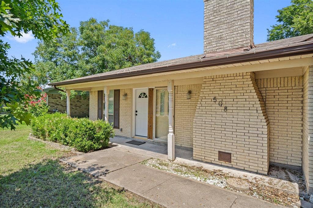 7 BR in White Settlement