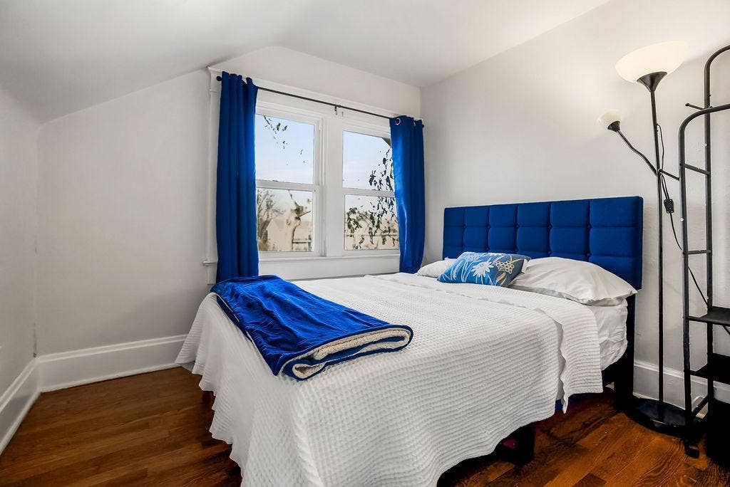 8 BR in Kansas City