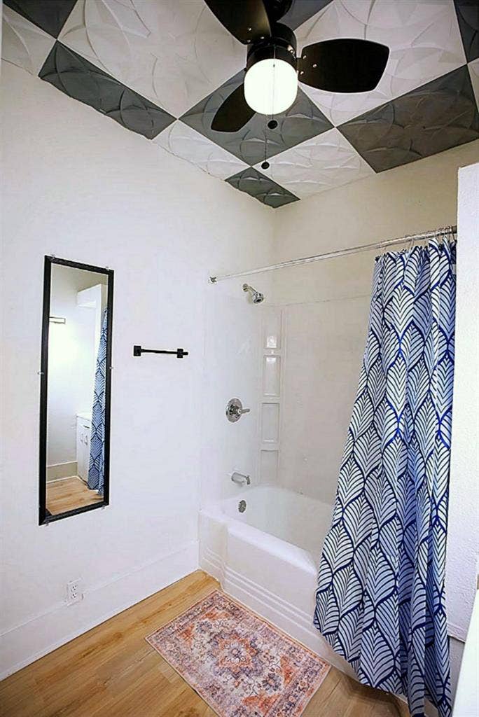 8 BR in Kansas City