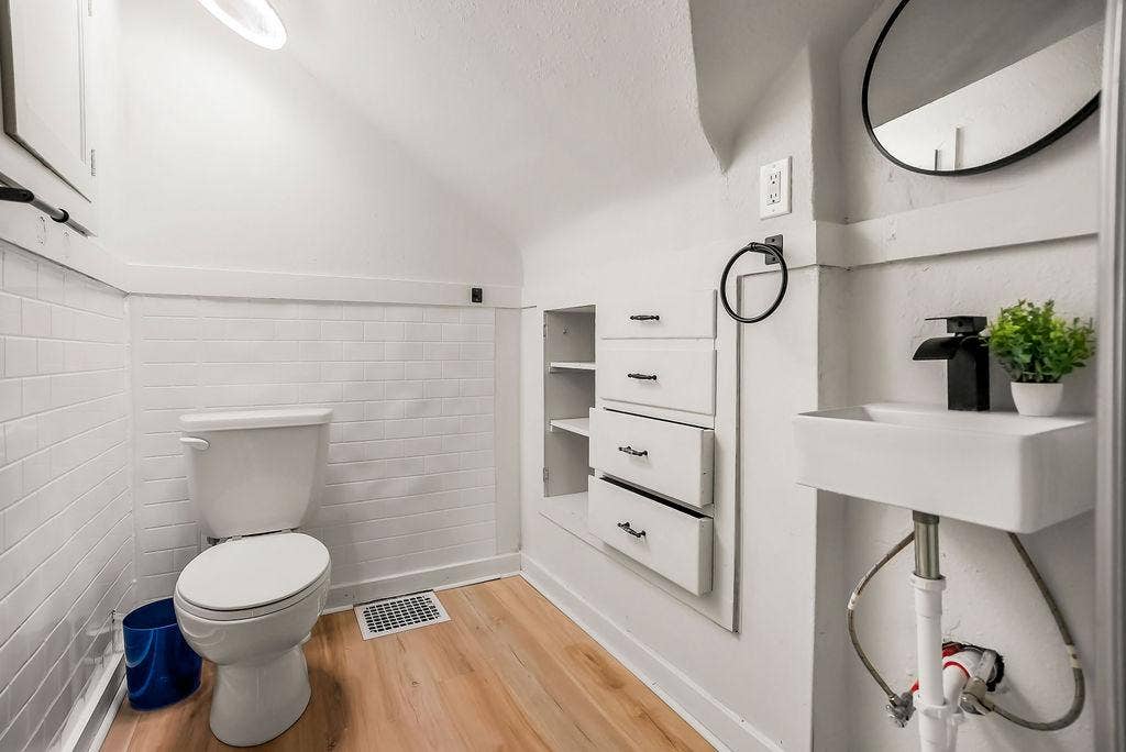 8 BR in Kansas City