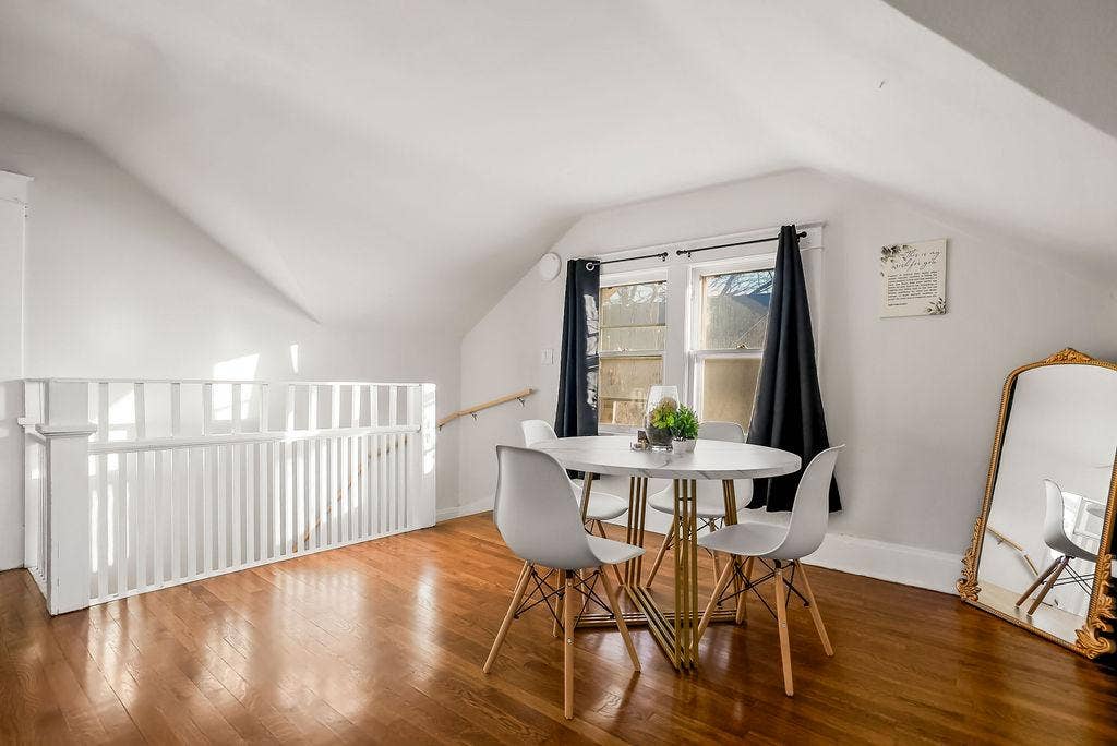 8 BR in Kansas City