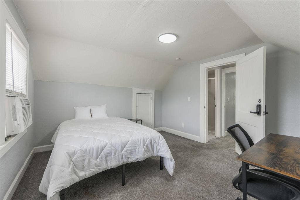 7 BR in Kansas City