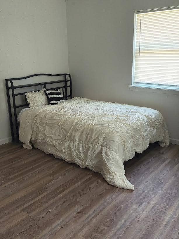 1 BR in Humble