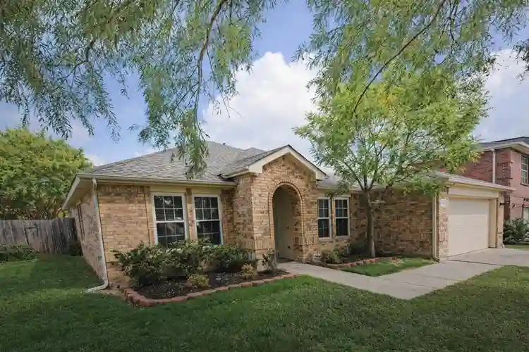 2 BR in Forney