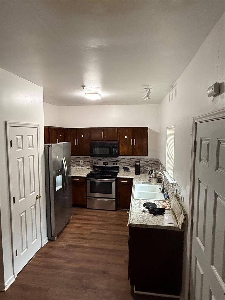 2 BR in Marietta