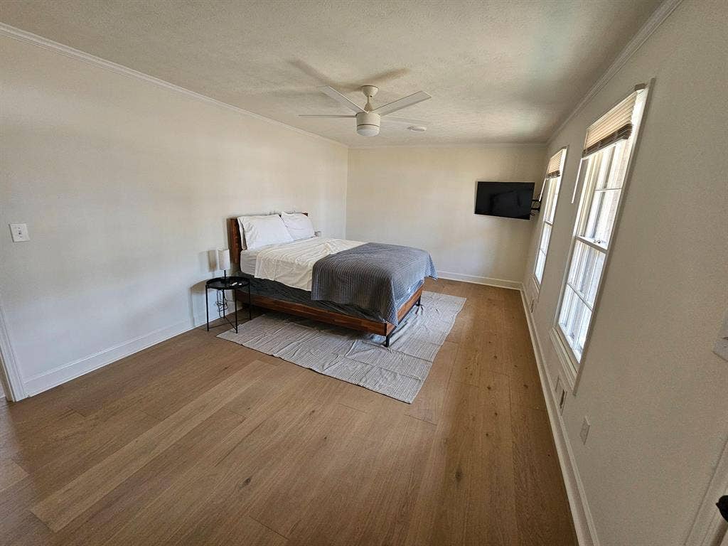 4 BR in Douglasville