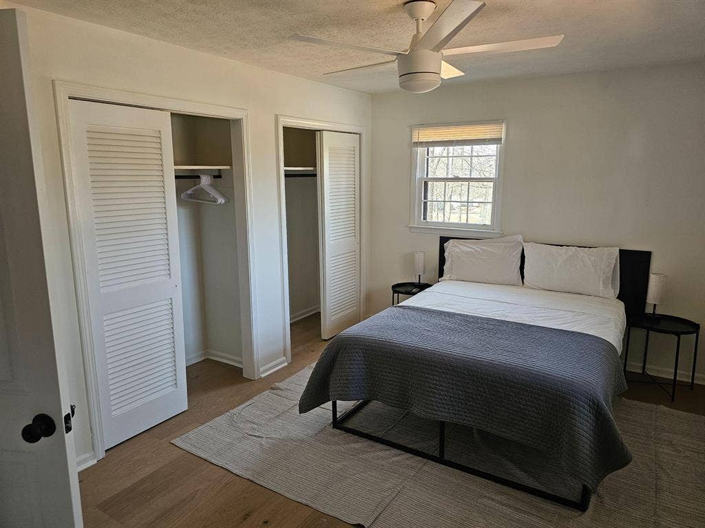 4 BR in Douglasville