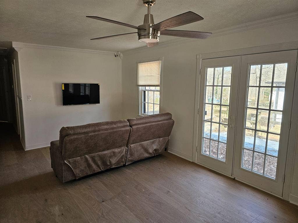 4 BR in Douglasville