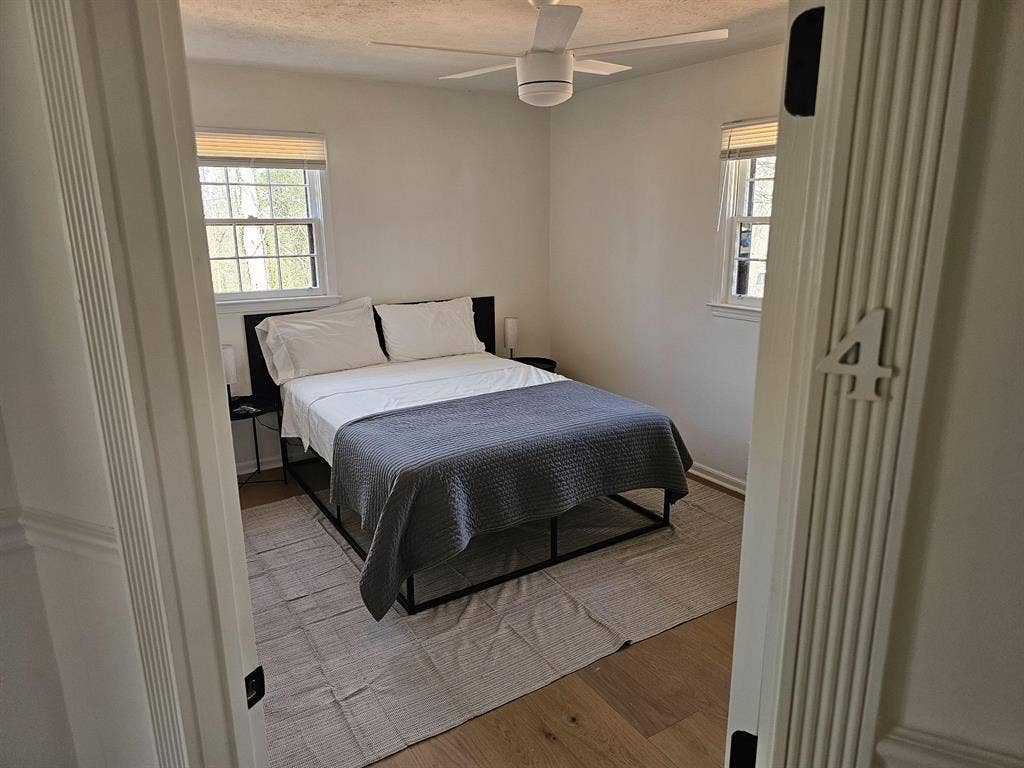 4 BR in Douglasville