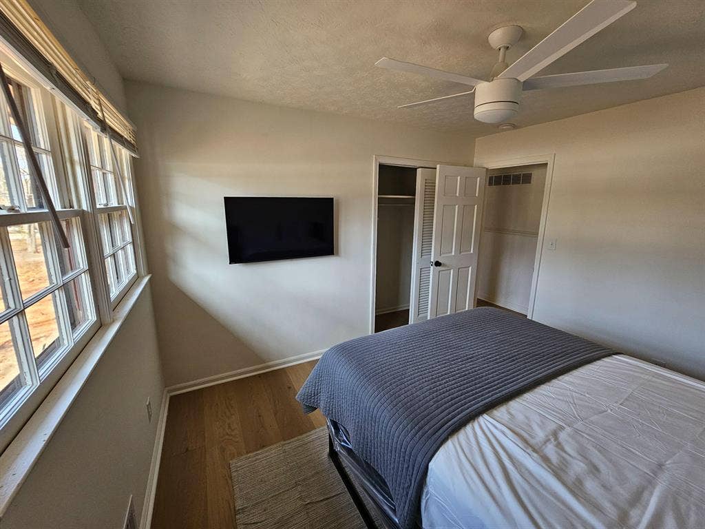 4 BR in Douglasville