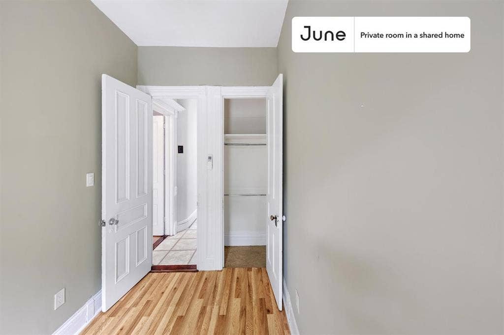 5 BR in New York City