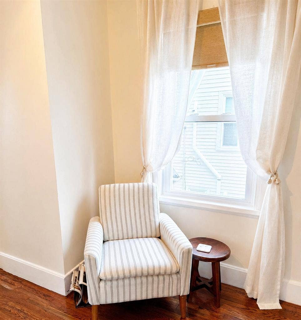 Beautiful and cozy room!