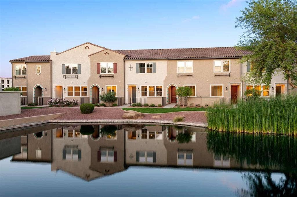 Gilbert $ - Val Vista Townhome