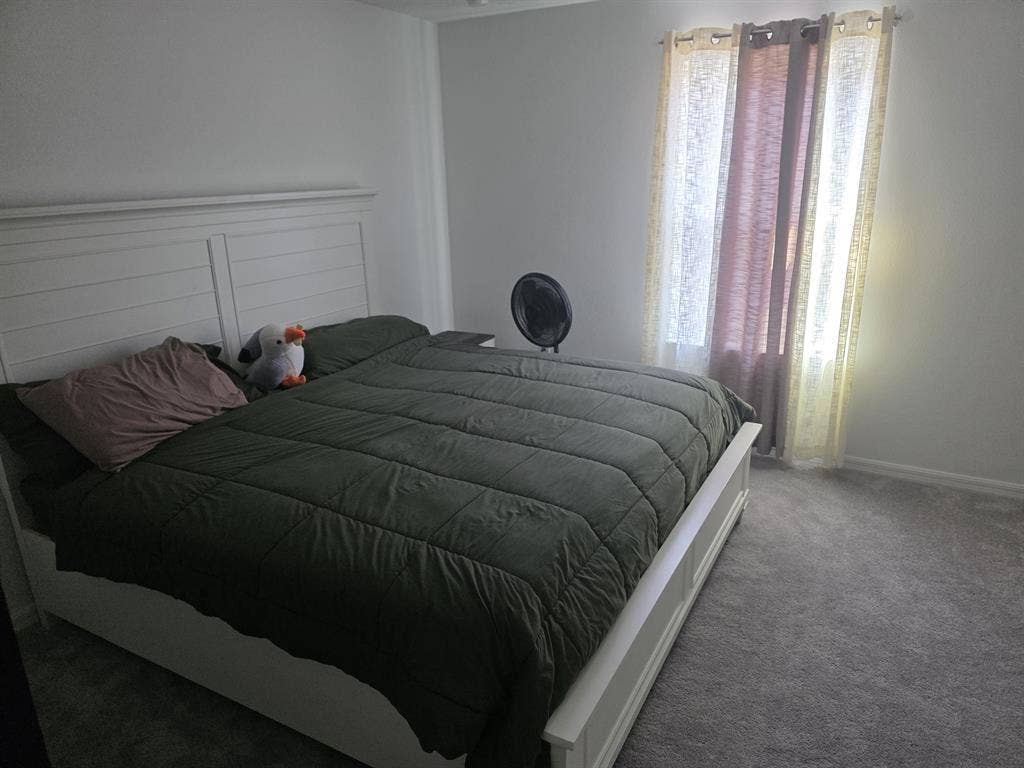 Downstairs bedroom with bathroom 🚻