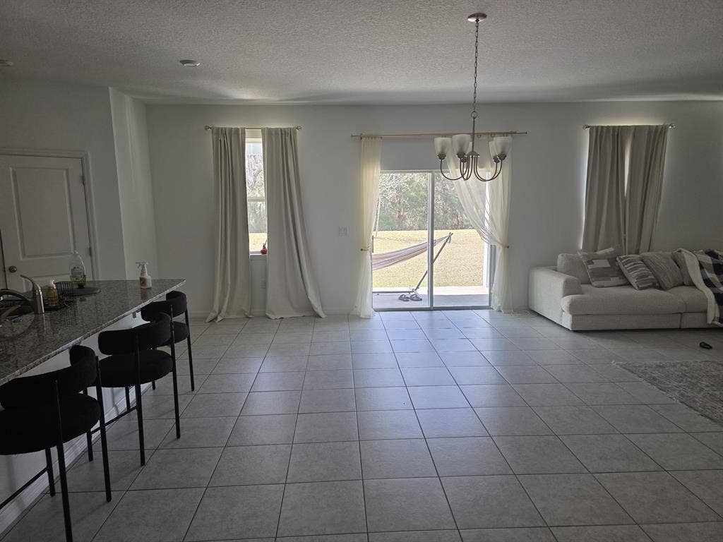 Downstairs bedroom with bathroom 🚻