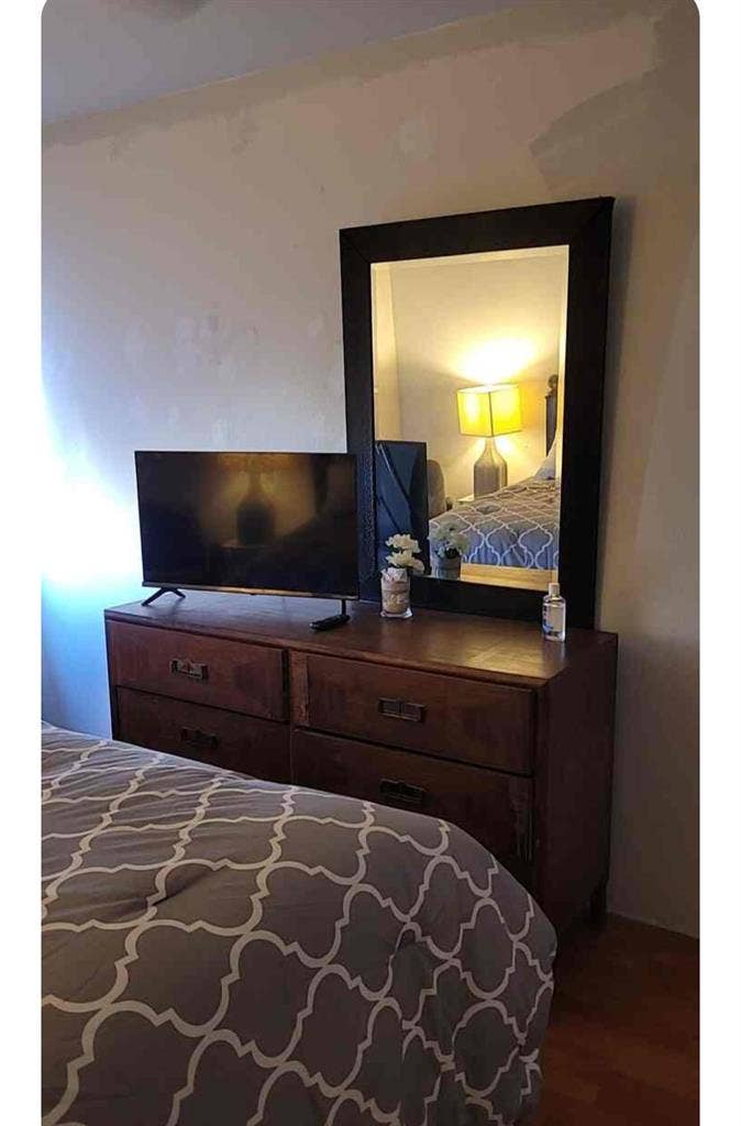 Friendly Family home (Rooms)