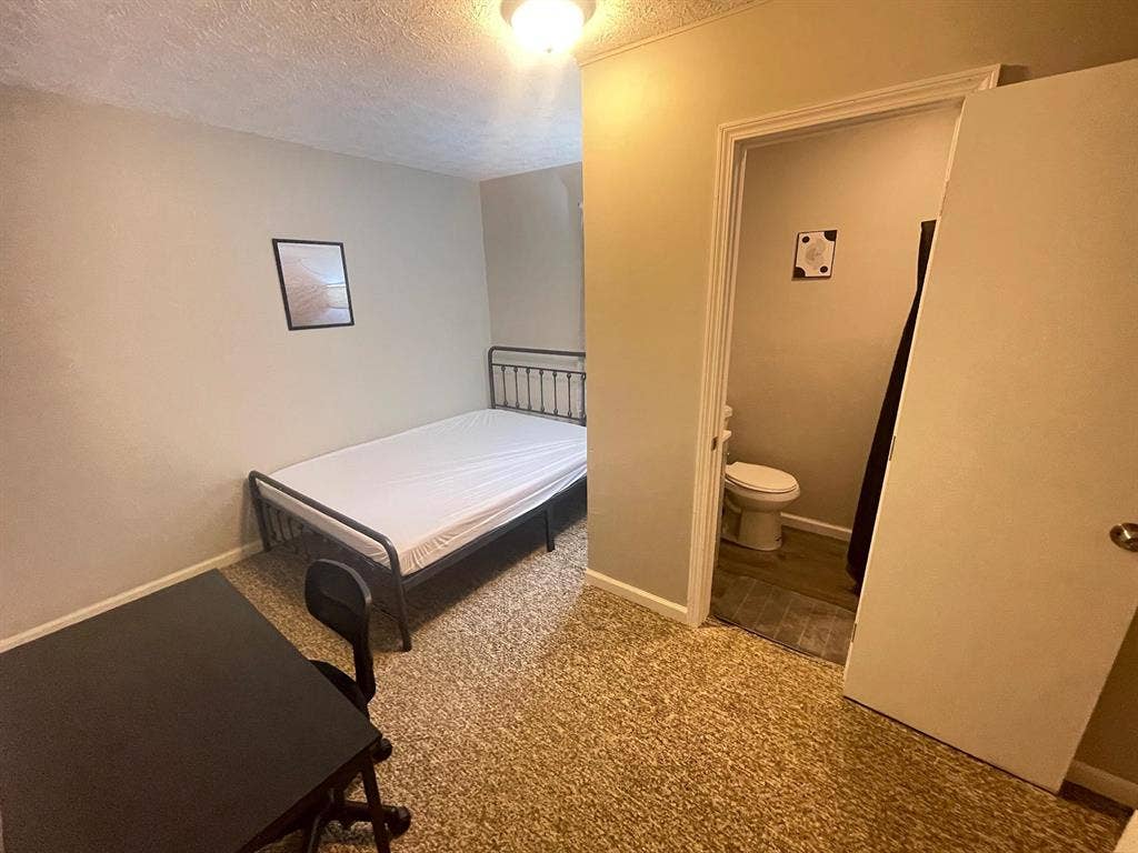 5 BR in Lithia Springs