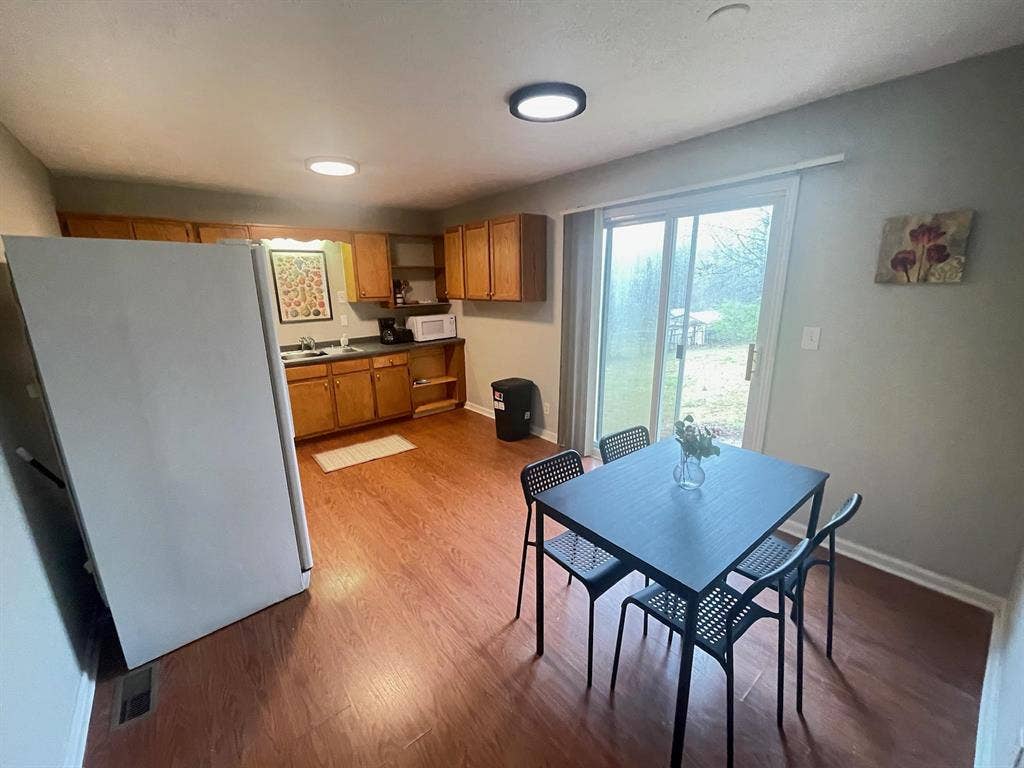 5 BR in Lithia Springs