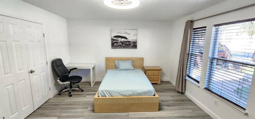 5 BR in Cedar Park